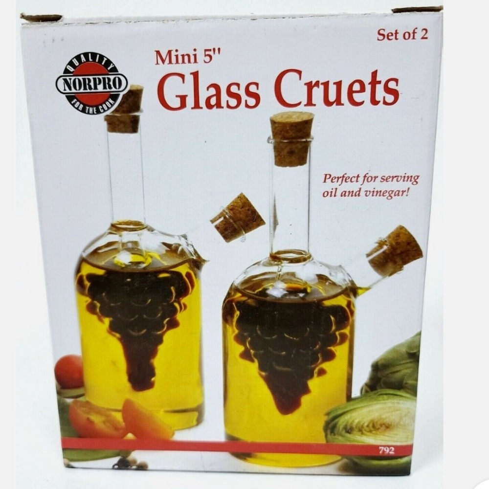 NORPRO 2 PC 5" MINI CONTEMPORARY GRAPE GLASS CRUETS OIL,VINEGAR DISPENSER NEW